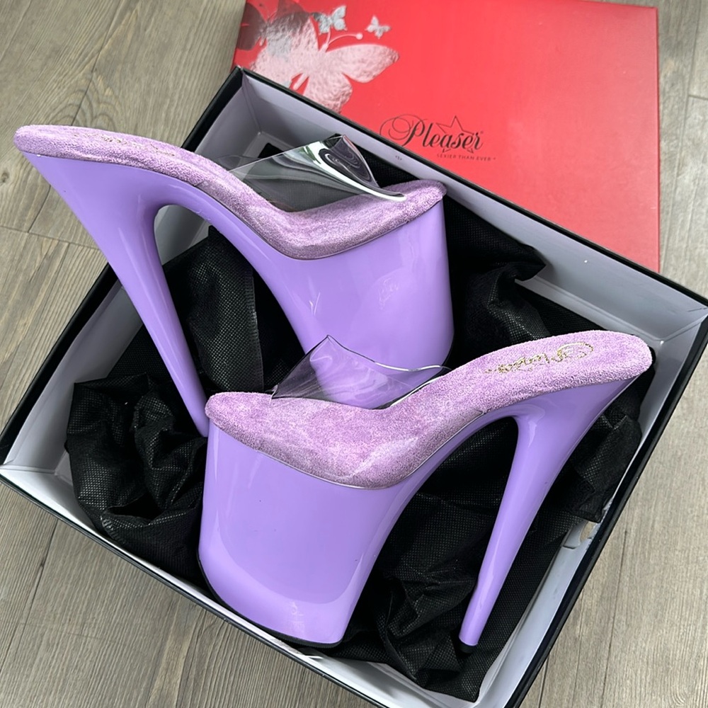 Pleaser Flamingo 801 Lavender